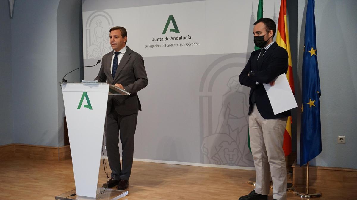 Antonio Repullo y Ángel Herrador, durante la presentación del programa formativo.