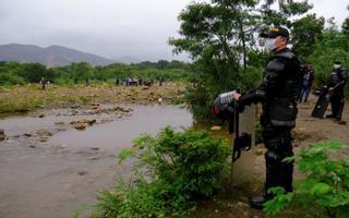 Ataques armados en Colombia dejan tres civiles y dos policías muertos