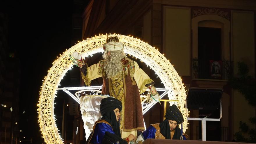 Los Reyes Magos traen la ilusión a Castelló en una cabalgata de fantasía y tradición