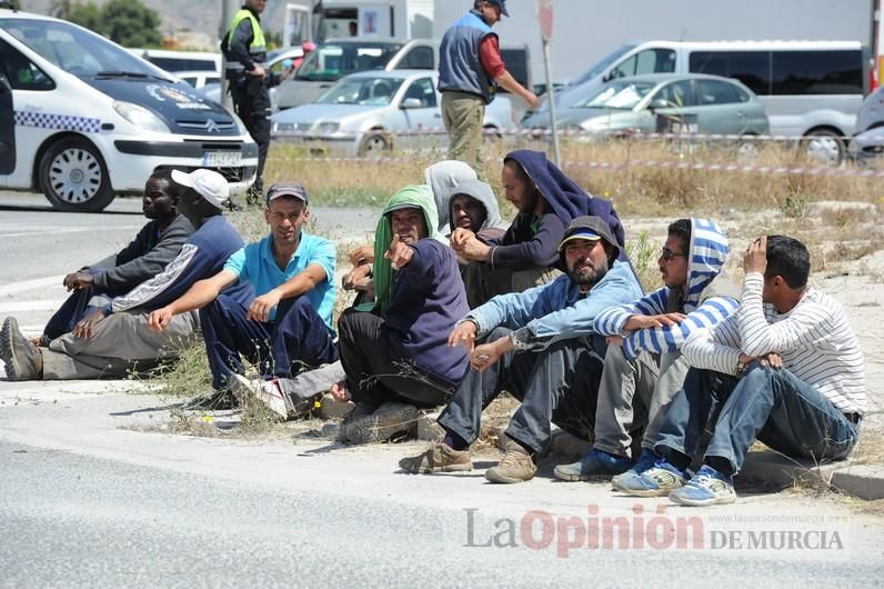 Protesta hortofrutícola en una empresa de El Raal