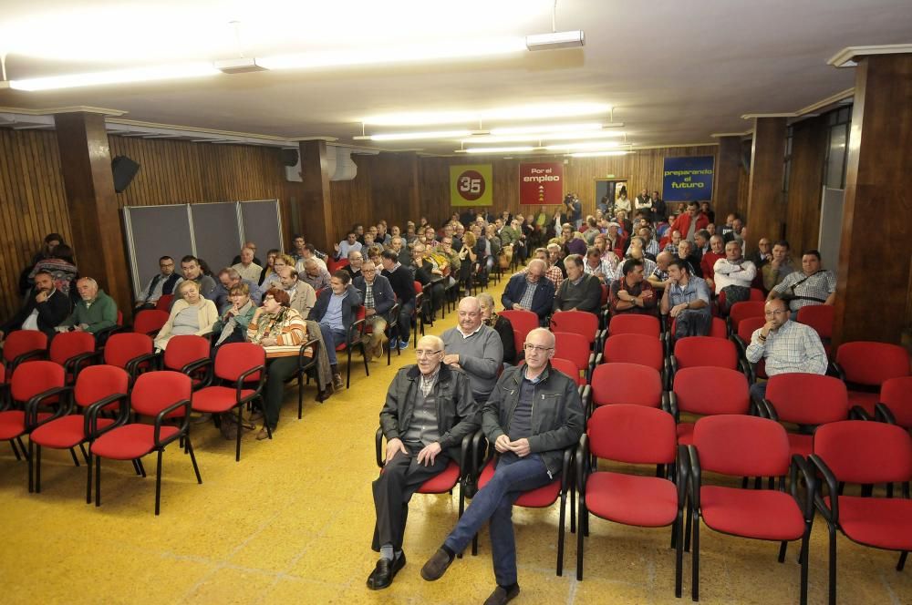 Asamblea del PSOE en la Casa del Pueblo de Mieres