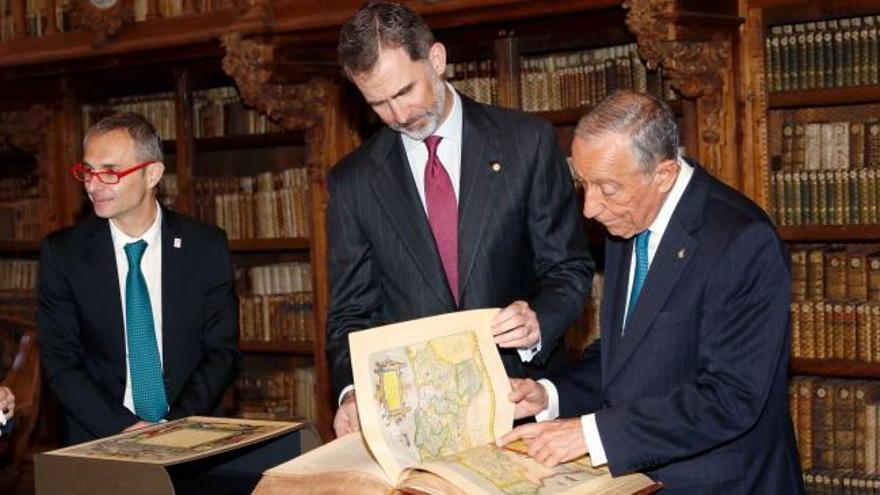 Felipe VI y Rebelo de Sousa visitan la Universidad de Salamanca