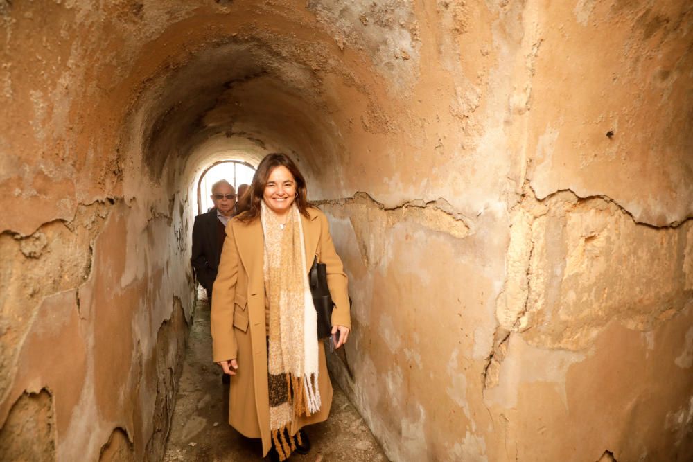 Im Luftschutzbunker an Palmas Stadtmauer