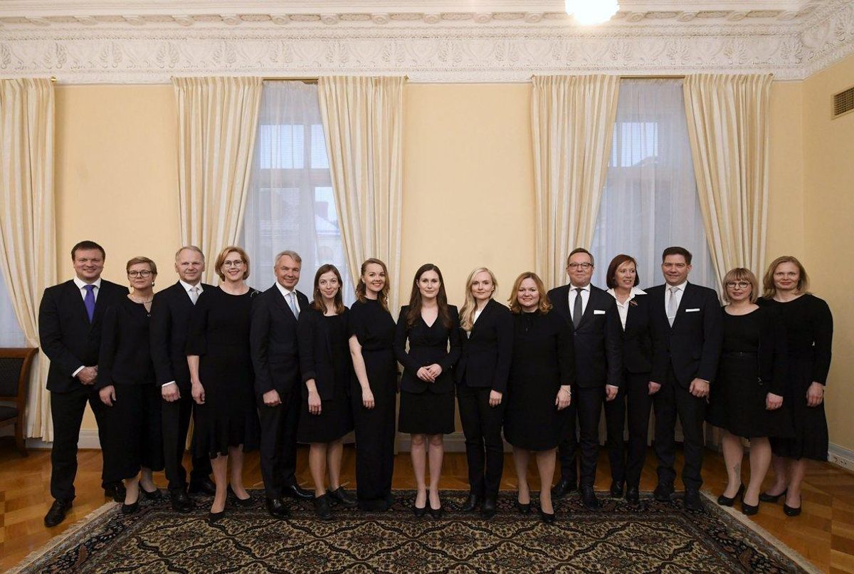 dpatop - 10 December 2019, Finland, Helsinki: New Finnish Prime Minister Sanna Marin (C) poses for a picture with members of her cabinet after their first meeting. Photo: Vesa Moilanen/Lehtikuva/dpa dpatop - 10 December 2019, Finland, Helsinki: New Finnish Prime Minister Sanna Marin (C) poses for a picture with members of her cabinet after their first meeting. Photo: Vesa Moilanen/Lehtikuva/dpa
