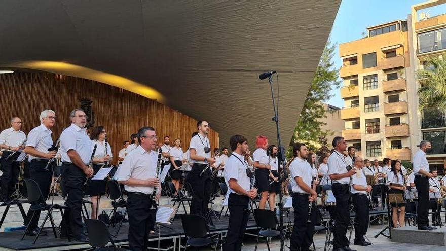 Elda acoge el tradicional concierto de la AMCE Santa Cecilia con motivo de las Fiestas Mayores