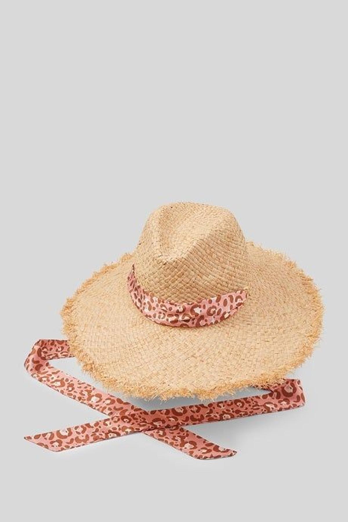 Sombrero de paja de C&amp;A (Precio: 9,99 euros)