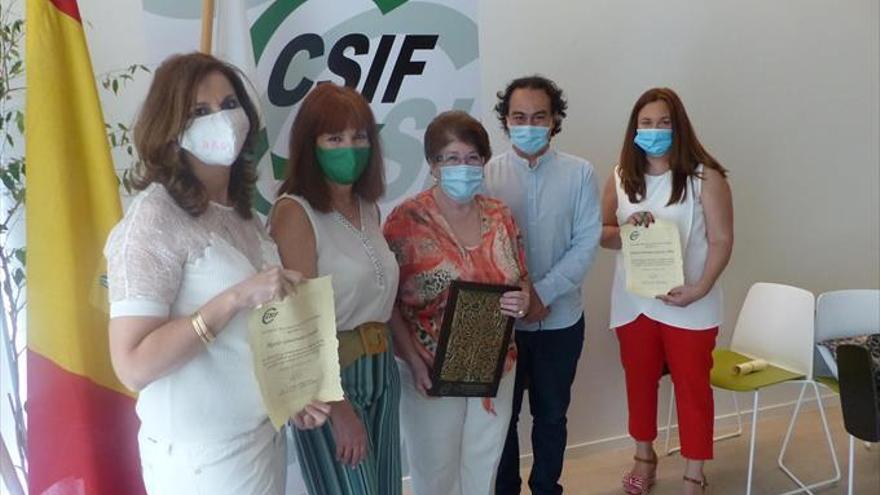 CSIF reconoce a personas que han elaborado materiales de protección