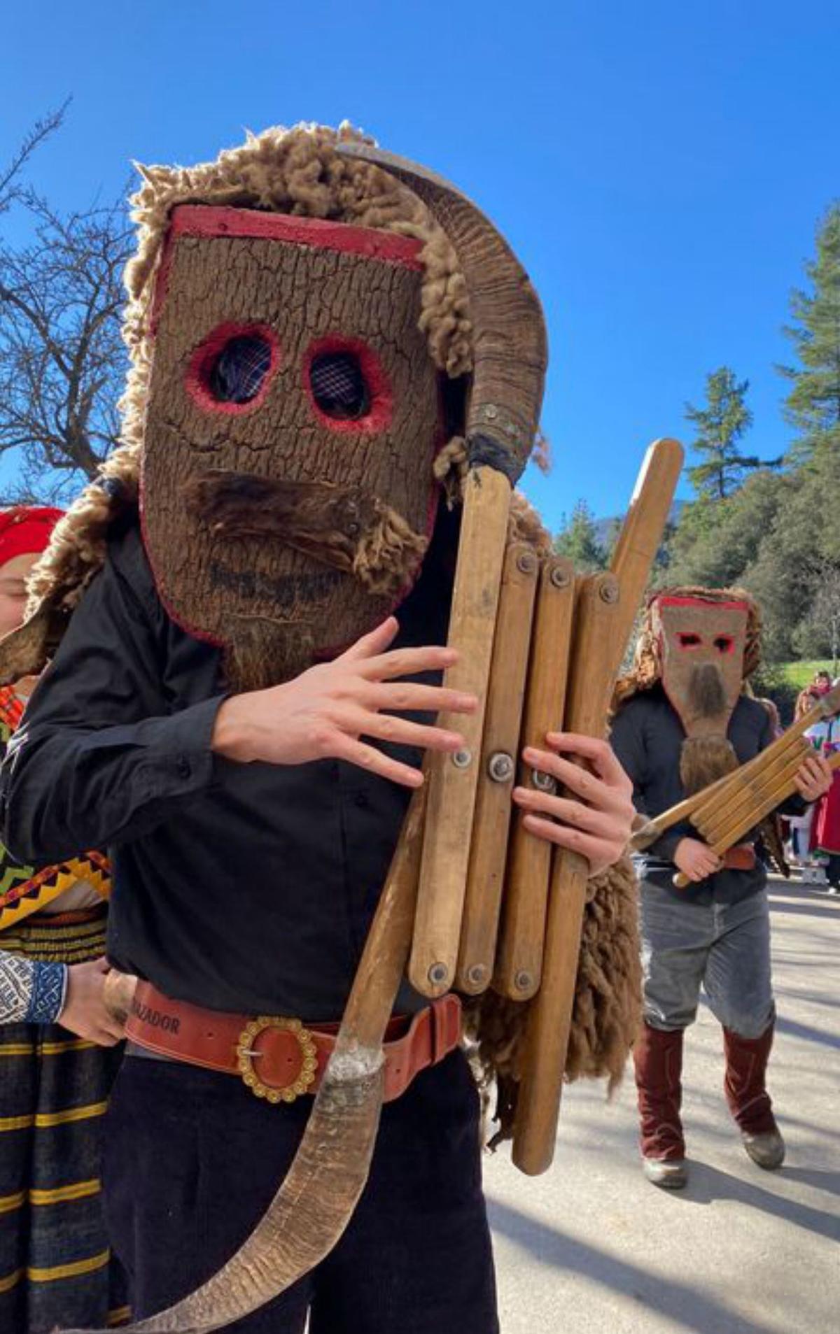 Mascaradas zamoranas, protagonistas en el Carnaval de los Caretos de Braganza