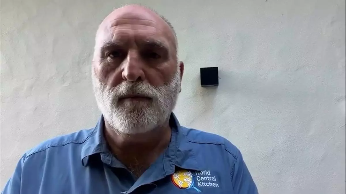 El chef José Andrés carga contra Israel por el bombardeo que mató a siete miembros de su ONG en 2024