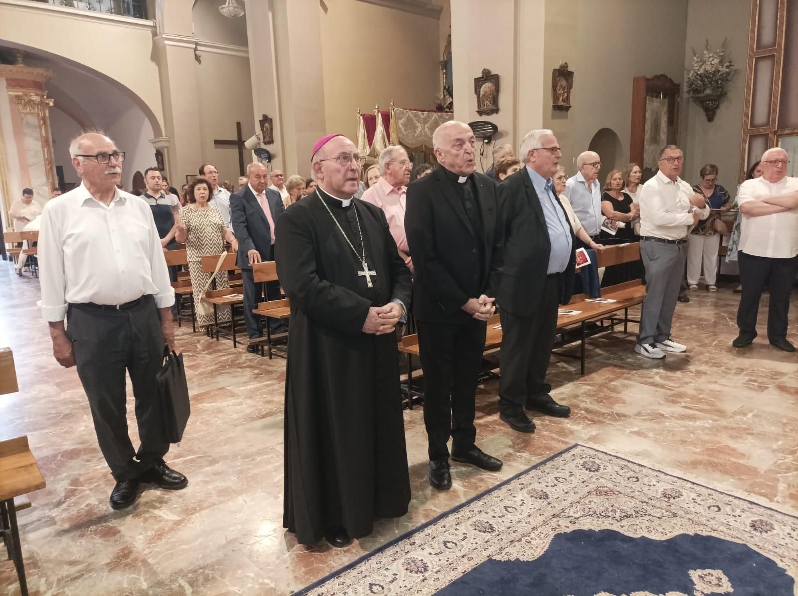 FOTOGALERÍA: Las imágenes de la jornada diocesana de la Adoración Nocturna en Moncofa