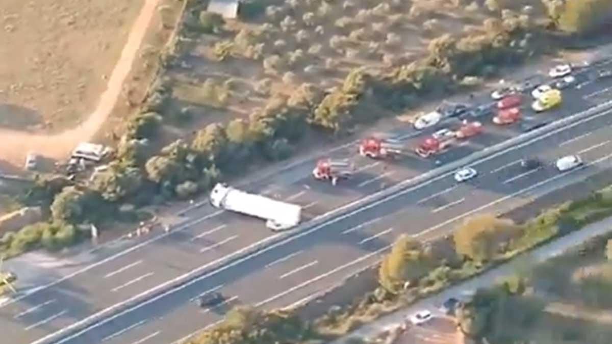 Reabierta la autopista AP-7 en El Vendrell (Tarragona) en sentido ...