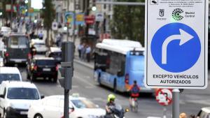 Zona de restricción de vehículos contaminantes de Madrid Central.