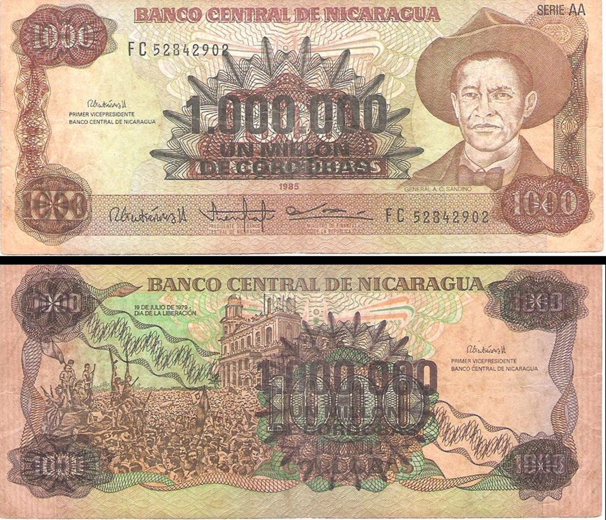 Billete de un millón de córdobas por ambos lados.