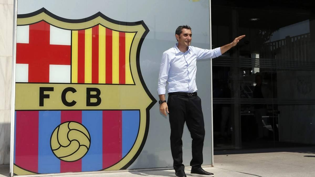 Valverde, en una de sus primeras imágenes como entrenador del Barça