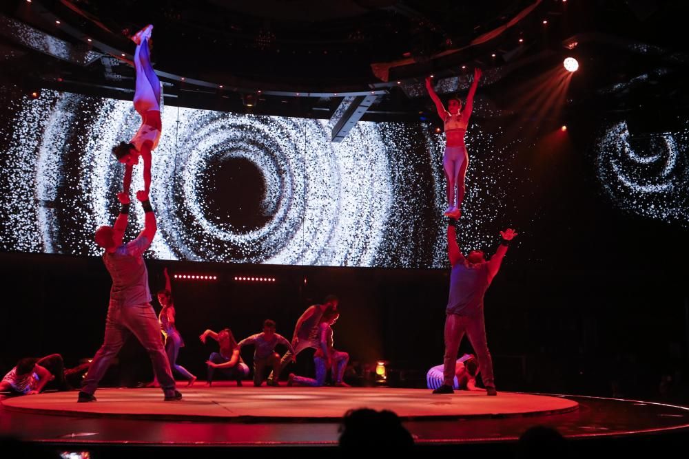 Espectáculo del Cirque du Soleil en el MSC Meraviglia con escala en València