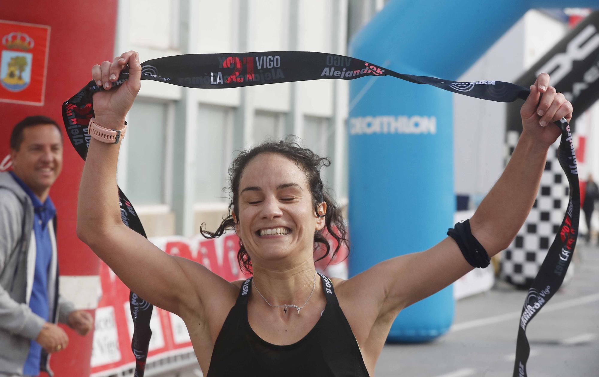 Saad Slimani y Esther Valiño conquistan la Medio Maratón de Vigo