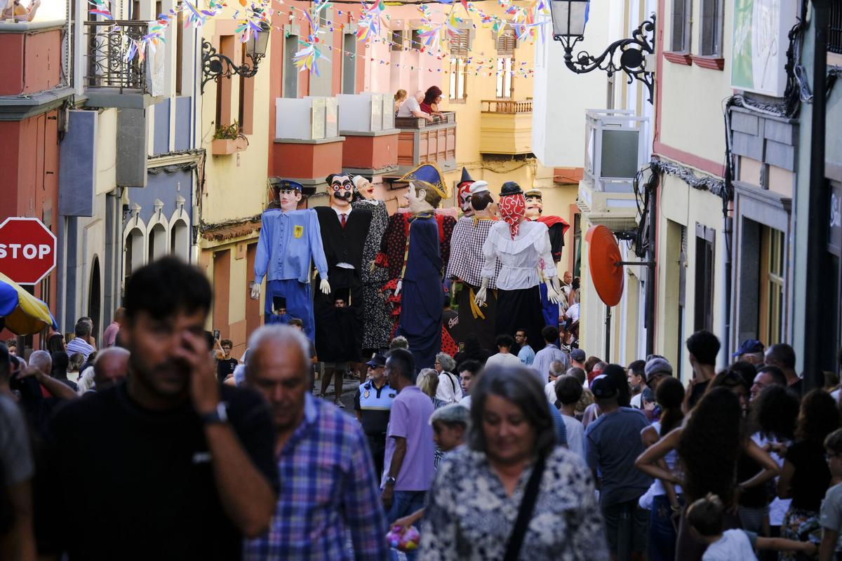 Día principal de las Fiestas de la Virgen de Guía. Batalla de flores
