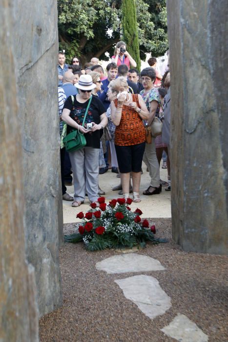 Inauguración del monumento homenaje a las víctimas del metro en el décimo aniversario del accidente