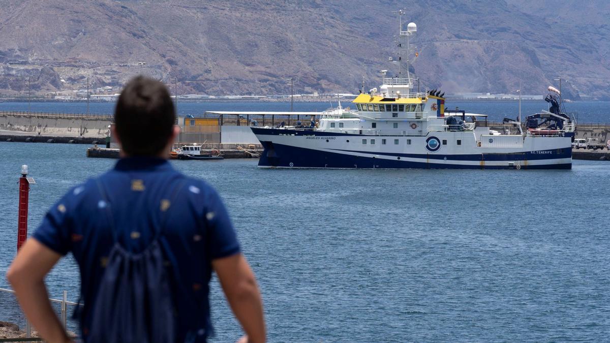 El Ángeles Alvariño continuará hasta el jueves la búsqueda de Gimeno y Anna