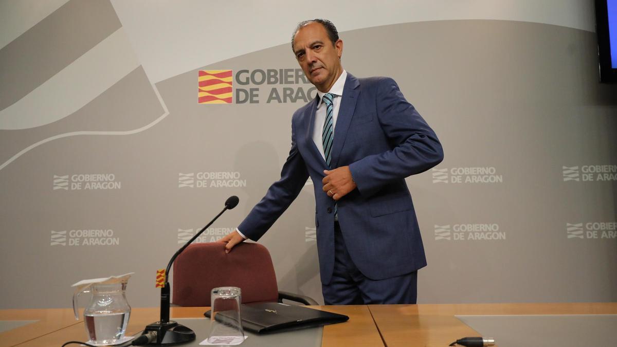 El consejero de Sanidad del Gobierno de Aragón, José Luis Bancalero