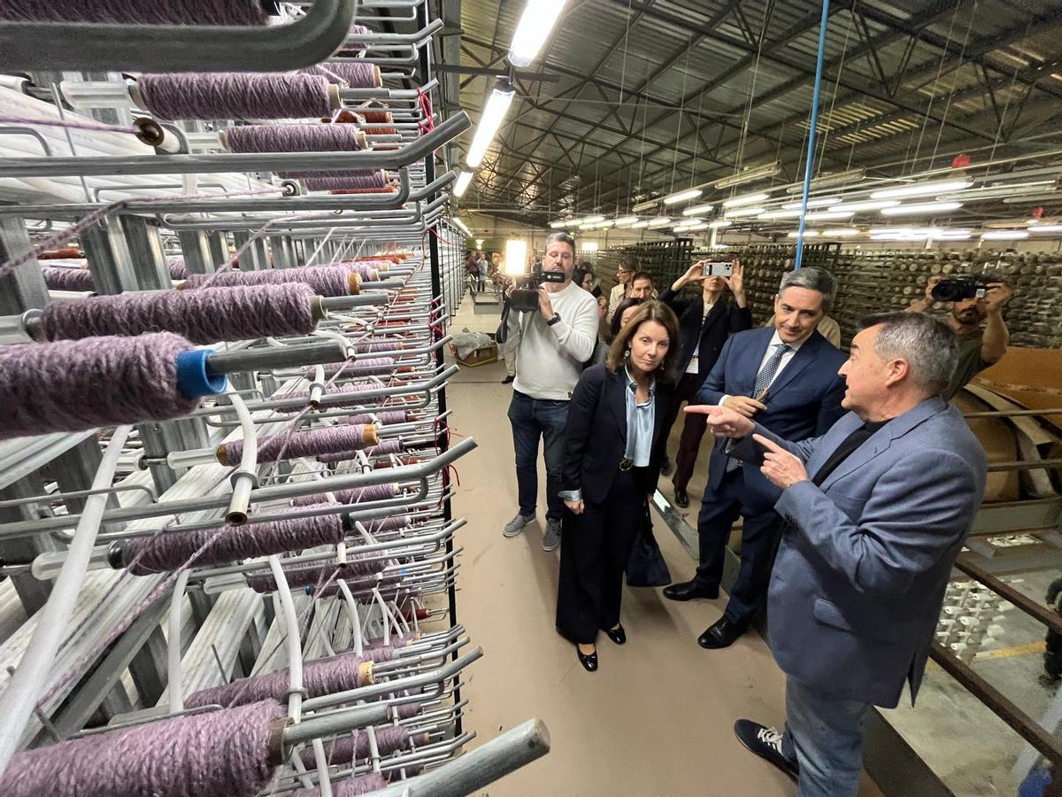 Los responsables de la EUIPO y de Competitividad de la UE destacaron la calidad del producto y la complejidad del proceso productivo de las Alfombras de Crevillente
