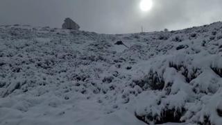 La DANA deja la primera nevada del invierno en el Teide y el Roque de los Muchachos