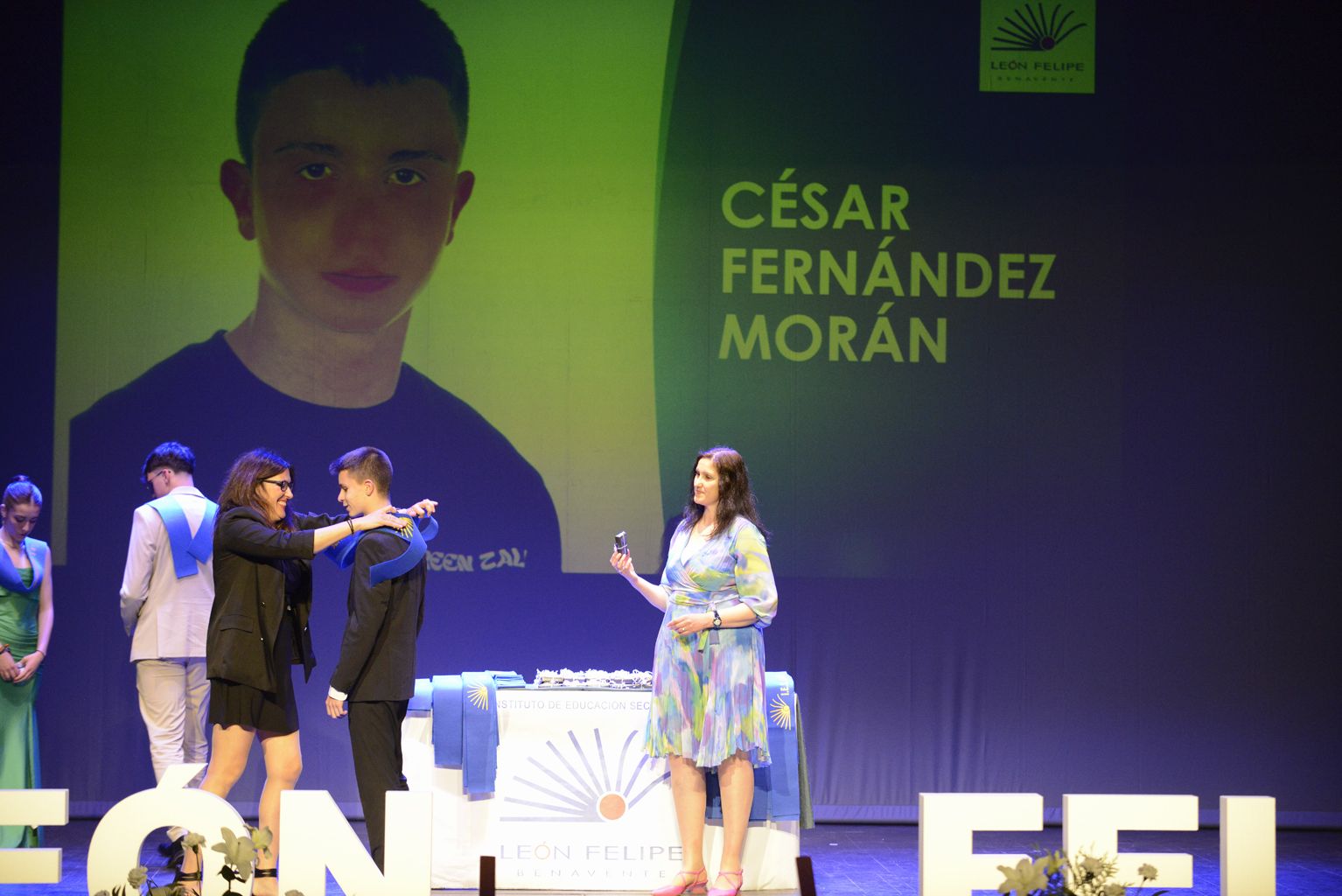 Graduación de bachilleres y alumnos de FP y Ciclos Formativos del IES León Felipe