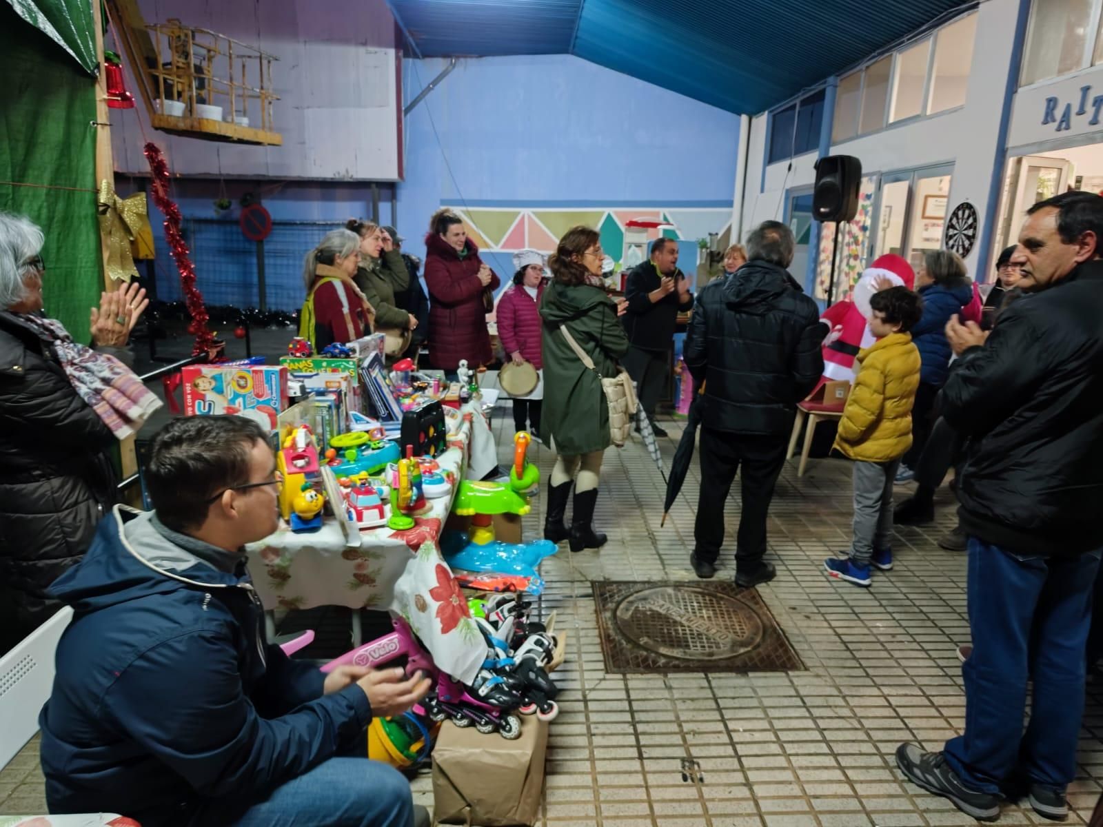 Música, talleres y un sinfín de productos: Raitana inaugura su mercadillo solidario