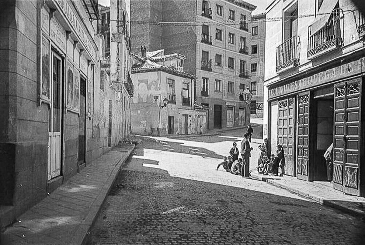 La calle Morería de Madrid en 1945