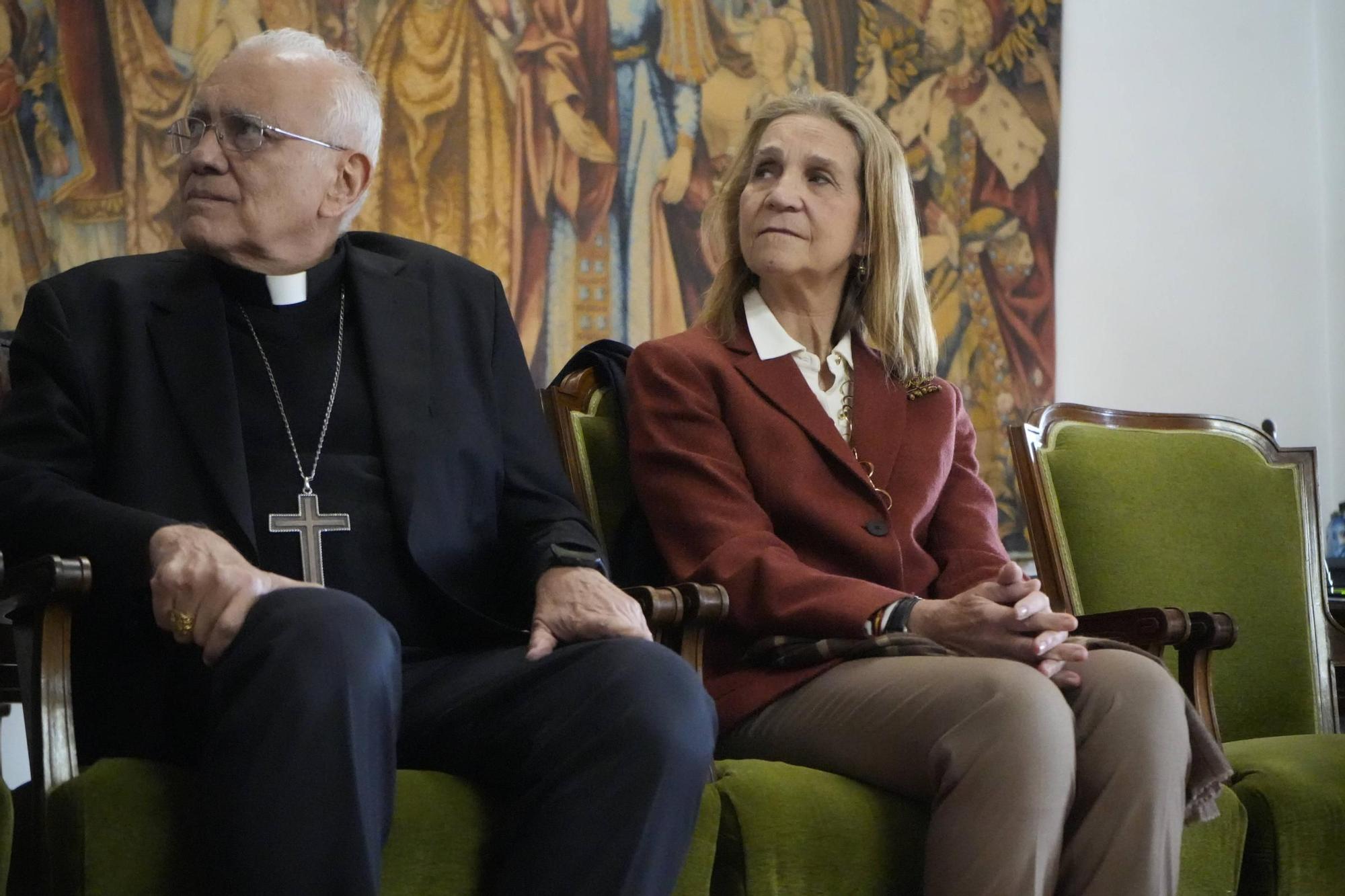 GALERÍA | La visita de la infanta Elena a Toro y Zamora, en imágenes