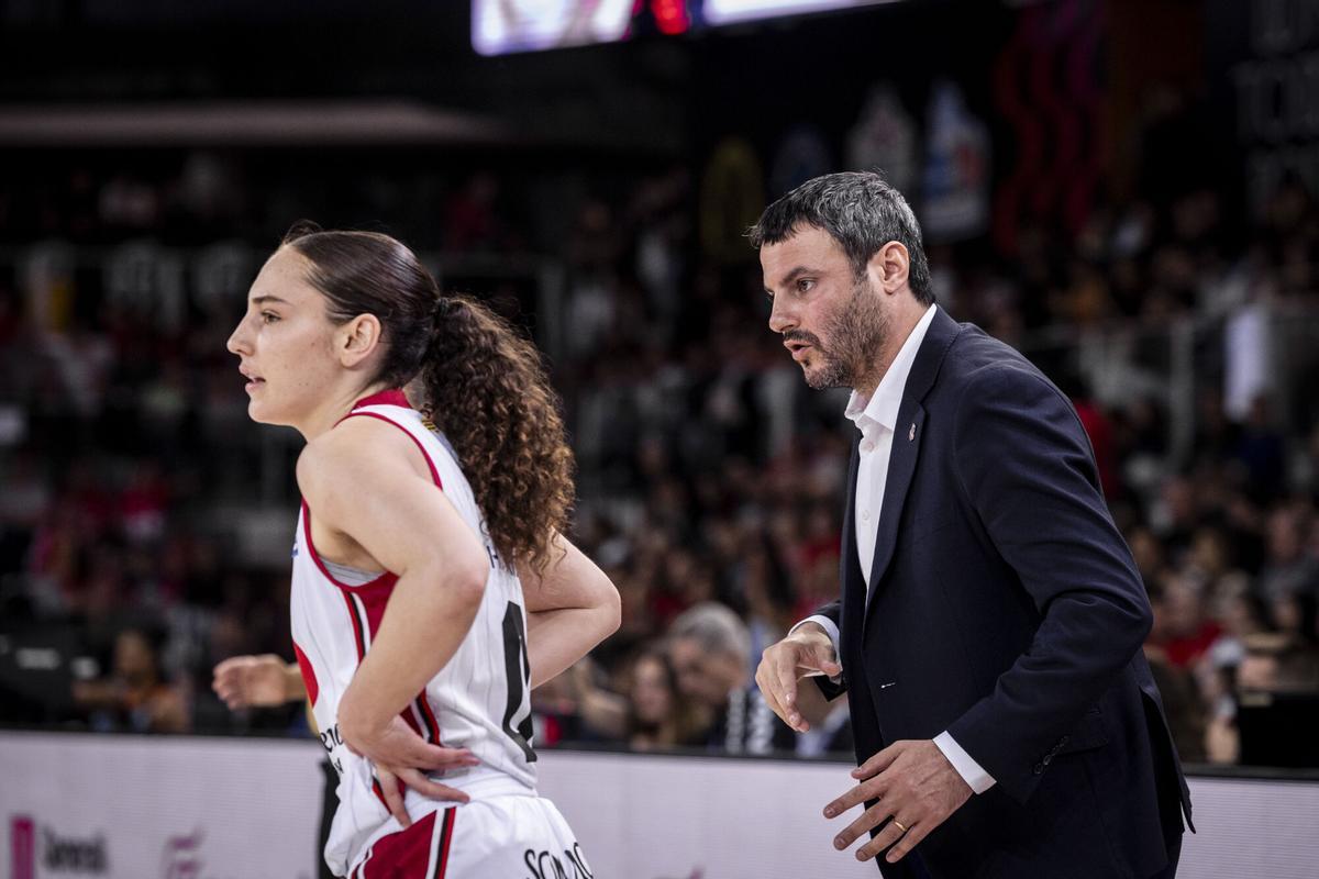 Carla Leite y Carlos Cantero, en las semifinales de la Copa de la Reina ante el Valencia Basket.
