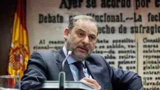 Una acusación se persona en el caso Ábalos en el Supremo y le pide profundizar en la reunión que mantuvo con Sánchez y Calviño para rescatar Air Europa