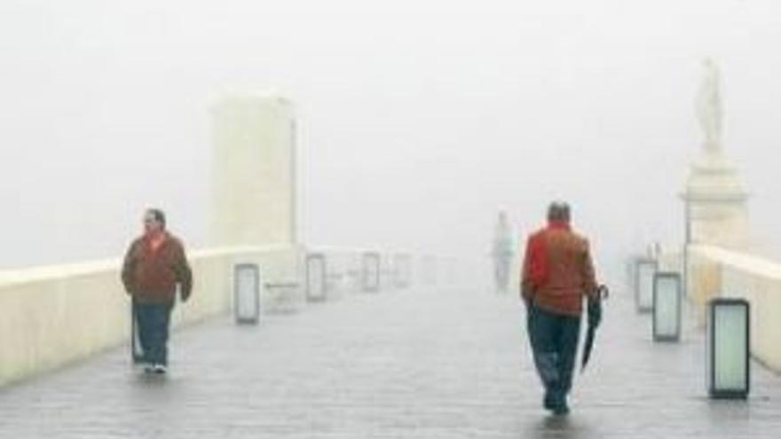 Brumas romanticas sobre el puente