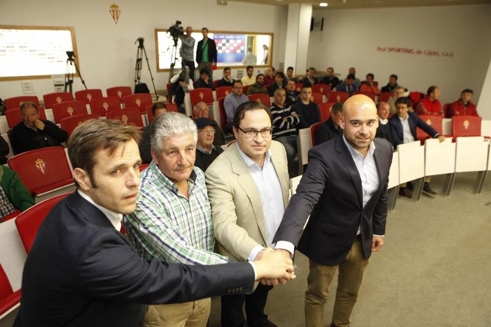 Firma del acuerdo entre el Sporting y el Fútbol Base de Gijón