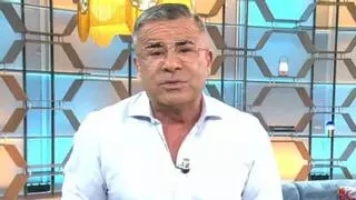 Jorge Javier Vázquez alucina al recibir a un "catador de mujeres manipuladoras" que busca el amor en su programa