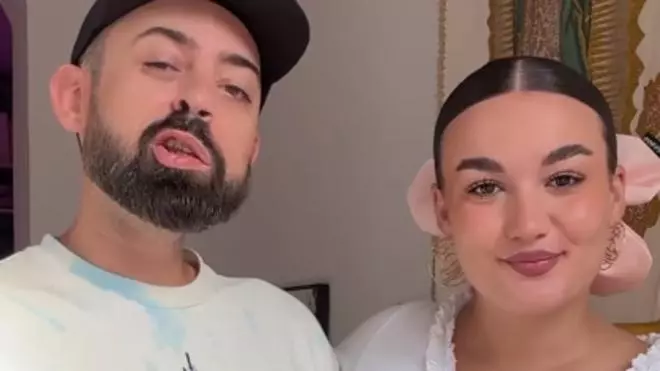 Amores, Eme de Amores y Muna anuncian de la forma más original (como ellos) que llega su bebé a la familia