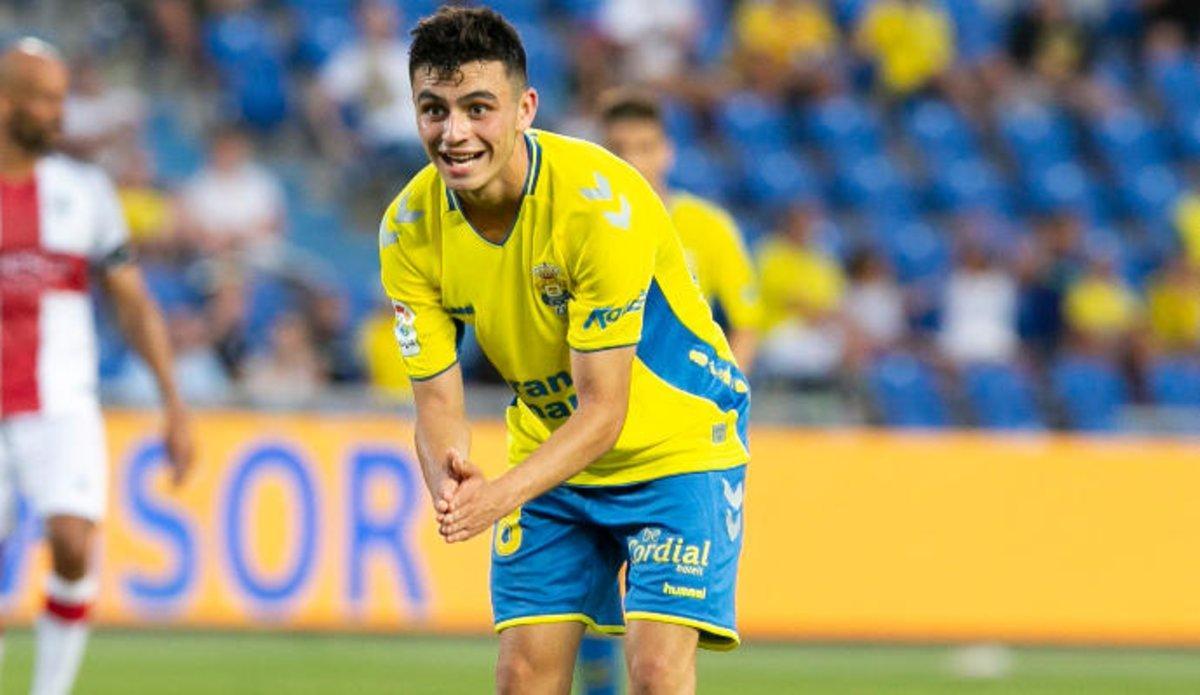 Pedri, con la camiseta de Las Palmas