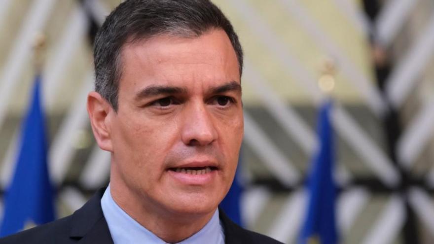 El president espanyol, Pedro Sánchez, durant unes declaracions en la cimera europea |