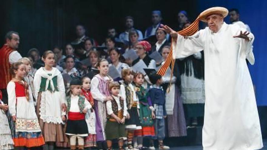 Escena de la representación del Betlem de la Pigà en el Teatre Principal.