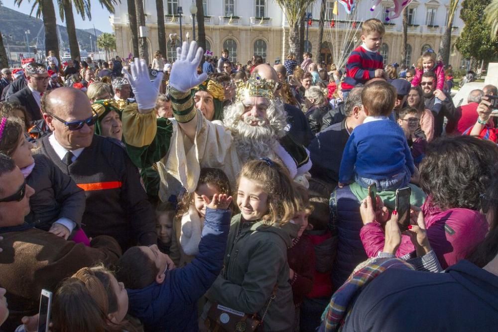 Los Reyes Magos desembarcan en Cartagena