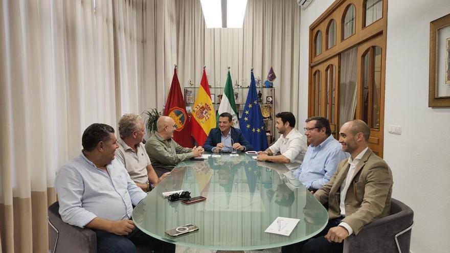 Comercio Córdoba y el alcalde acuerdan constituir una comisión para abordar la situación del sector