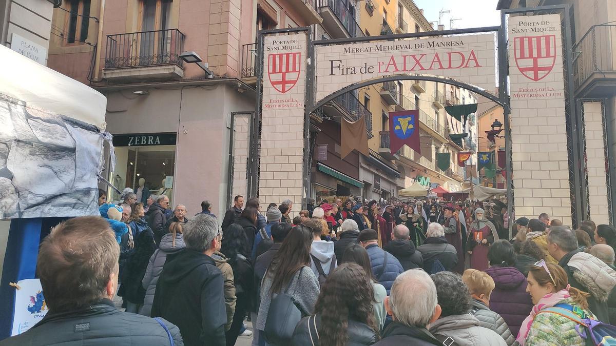 La fira engega motors al carrer Sant Miquel de Manresa
