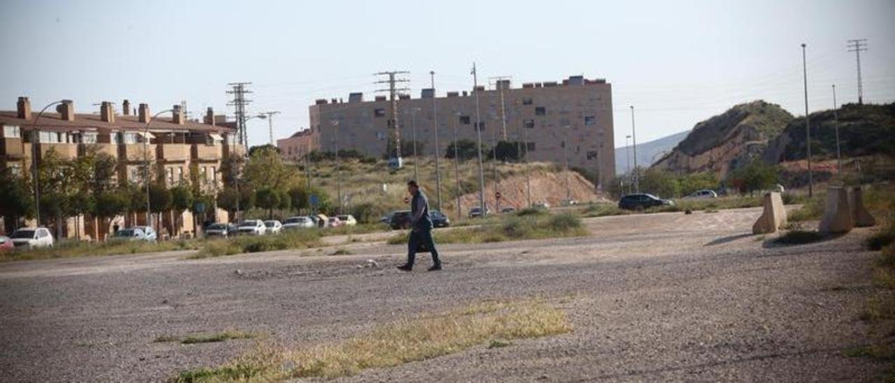 Parcela sobre la que se proyecta ahora la residencia de salud mental, entre San Agustín y Rabasa