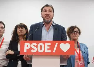 Óscar Puente reclama a Sánchez que no se rinda porque sería "entregar su cabeza" a la derecha