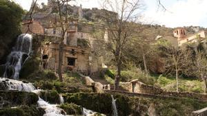 Imagen de la cascada de Orbaneja del Castillo, en Burgos.