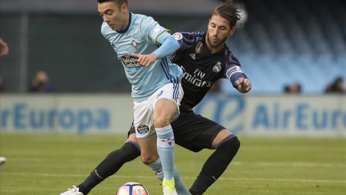 Iago Aspas y Sergio Ramos, durante el partido del miércoles pasado en Balaídos