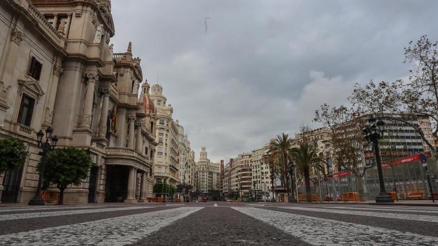 Ribó anuncia el inicio de la peatonalización de la plaza del Ayuntamiento