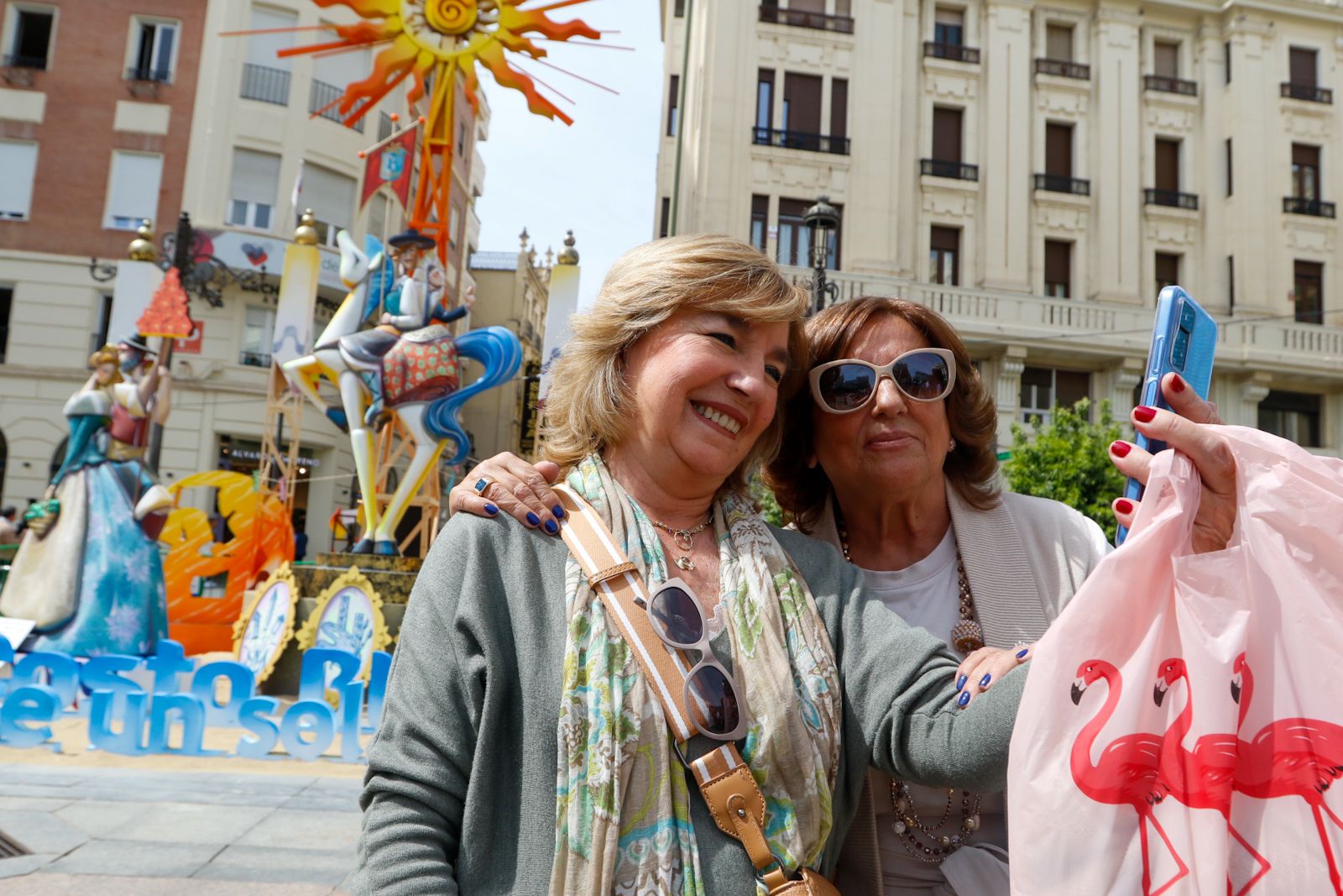 Alicante se vende en Córdoba: arroz, fuego y 'mascletá'