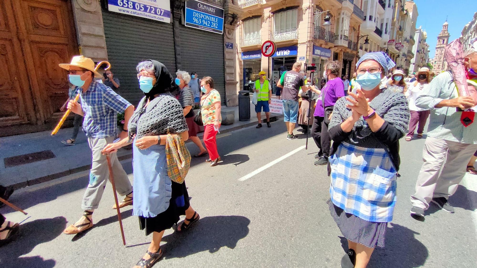 Los pensionistas se manifiestan en defensa del sistema público de pensiones