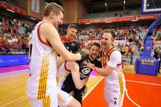 Zaragoza sigue en ACB